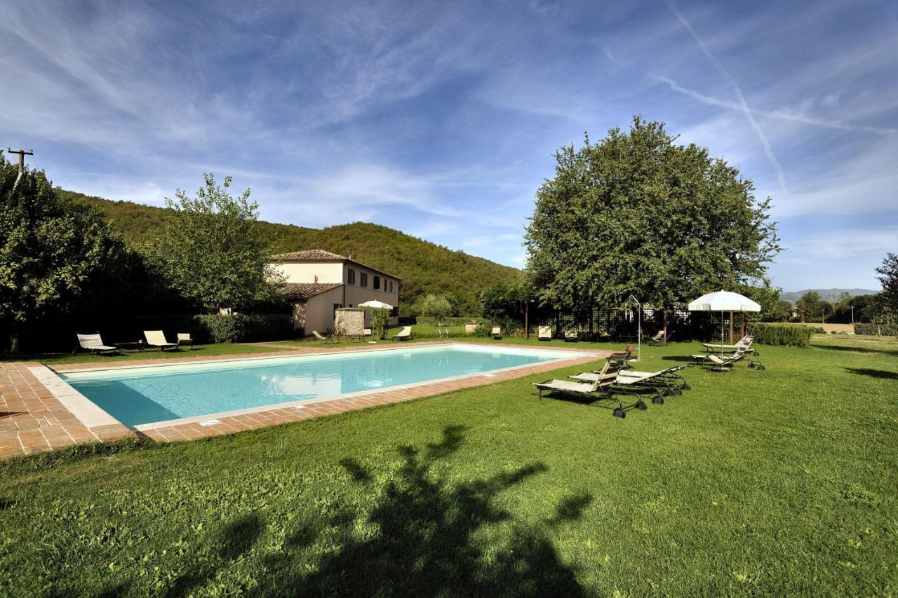Agriturismo Il Corniolo Cenerente Eksteriør billede