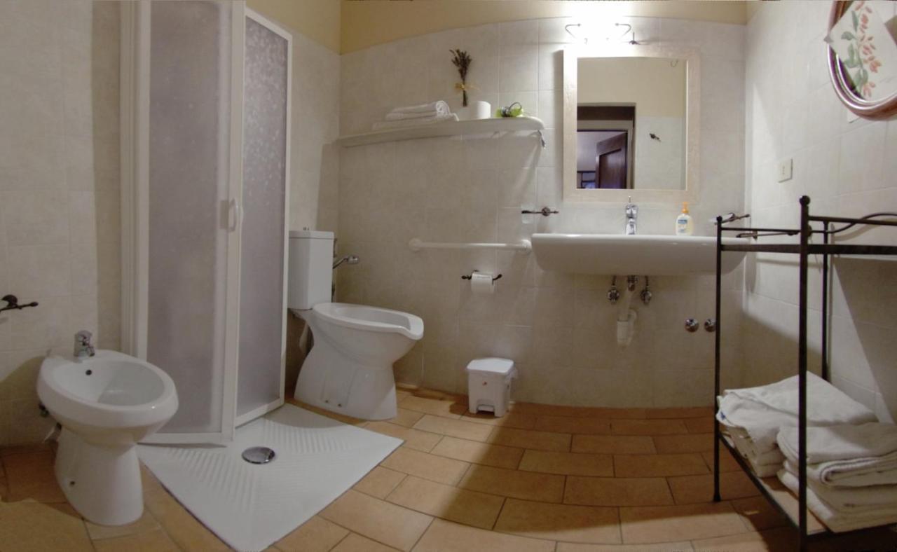 Agriturismo Il Corniolo Cenerente Eksteriør billede